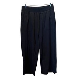 T by Talbots Women’s Black Knit Loose Fit Cropped pull on Pants Size Medium